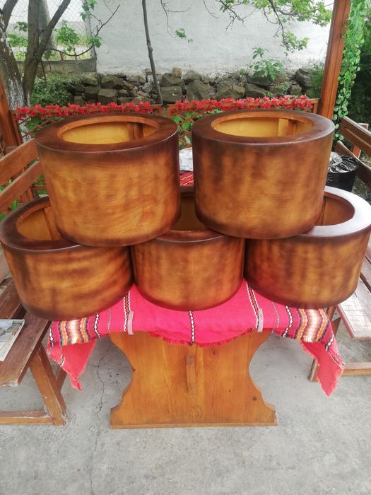 Комлект пръчки и колан за тъпан  . Шиници за танцуване   70 лв