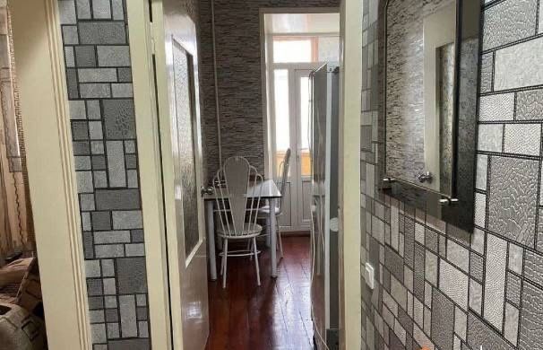 Shota Rustaveli 1 xonali uy ijaraga beriladi