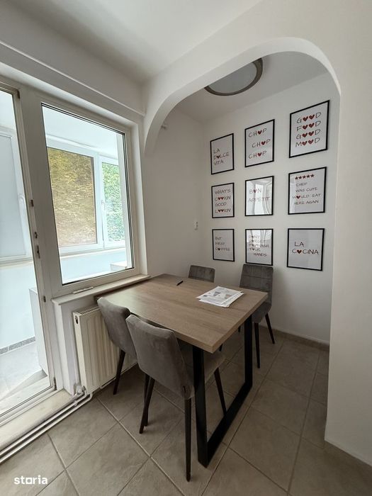 Apartament 3 camere de inchiriat - Dealul Cetății - Centrul vechi