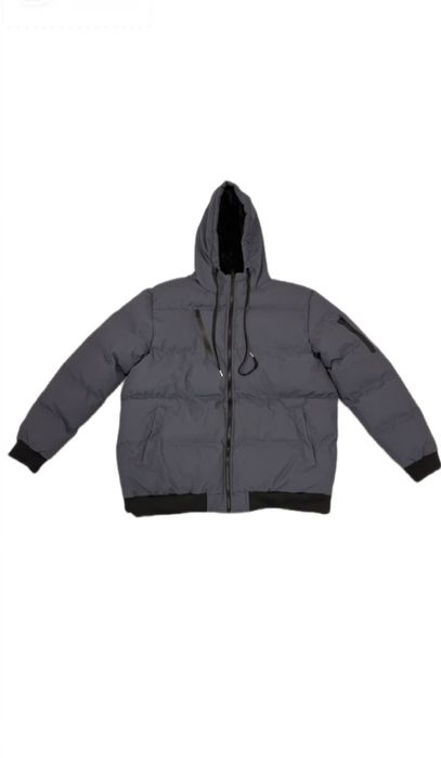 Топло зимно сиво яке за зимния сезон