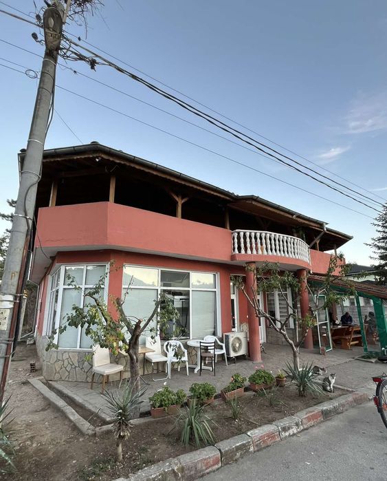 Продава се Магазин в Хасково, Център - 395 кв.м за 323 €/кв.м - Снимка #1