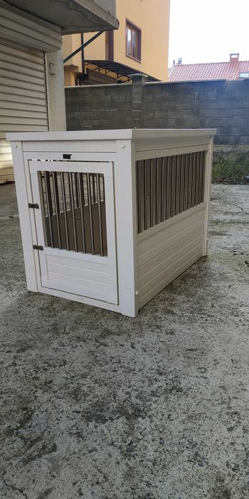 Къщичка за куче в отлично състояние