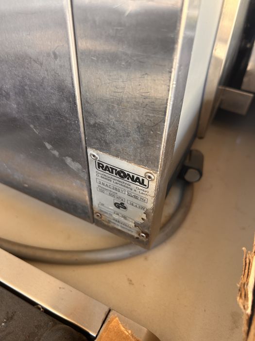 Cuptor Rational Profesional si aragaz profesional