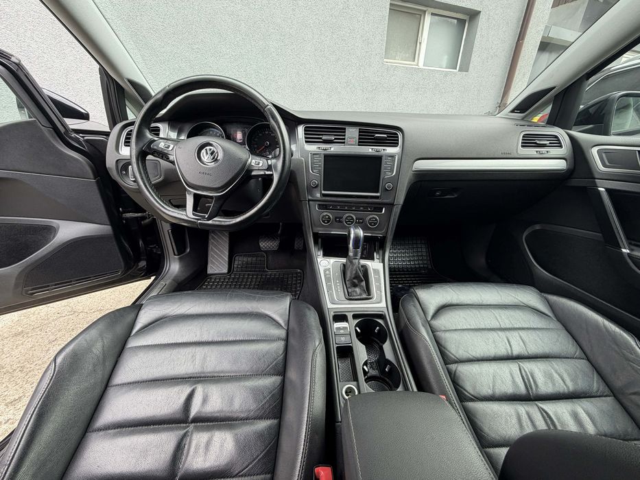 VW - E-Golf - 2016 E6 - Full Electric - Autonomie 150 KM