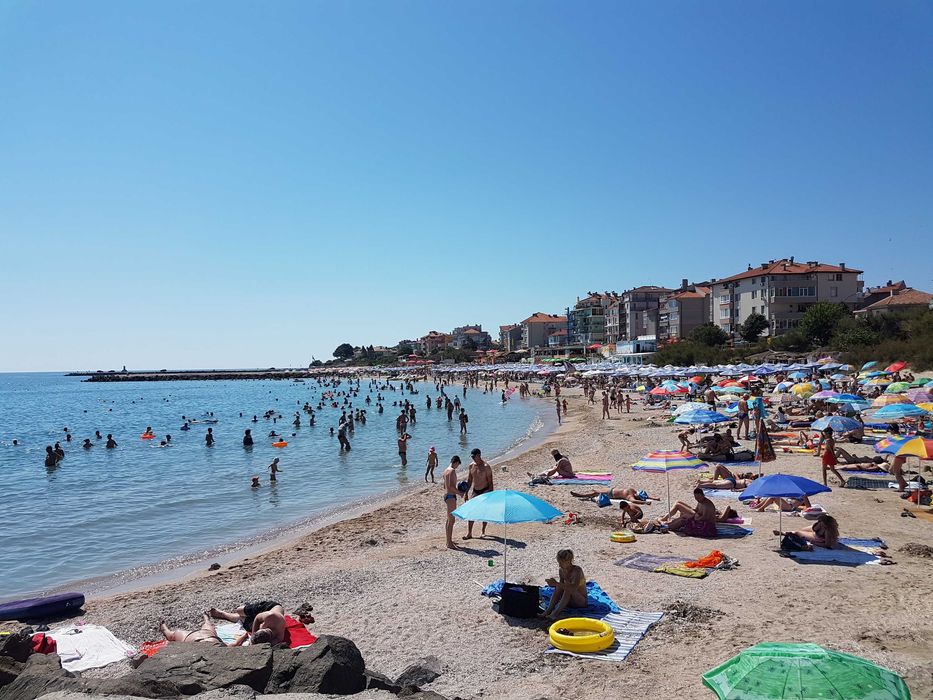 Продава се Магазин в Поморие - 66 кв.м за 1200 €/кв.м - Снимка #4