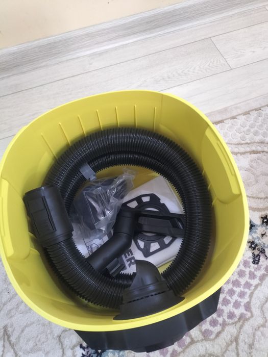 Новый строительный пылесос.  Новый