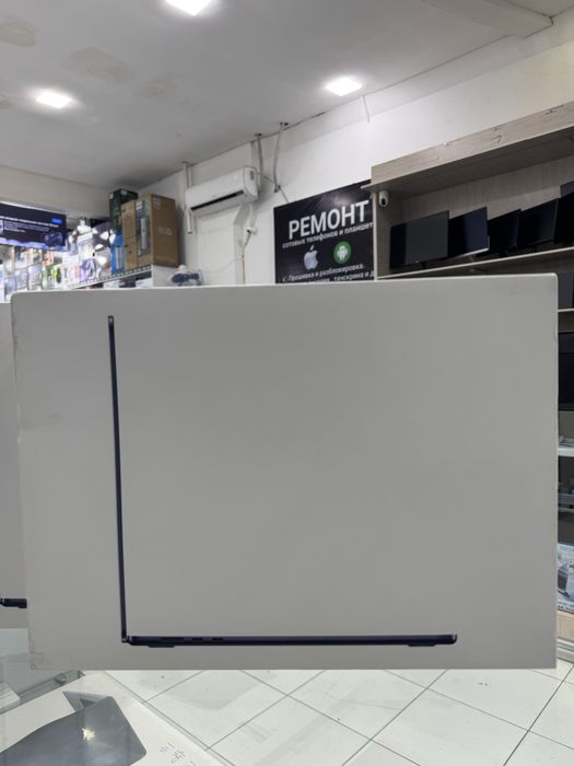 MacBook Air 15 M3 8/256  Новый