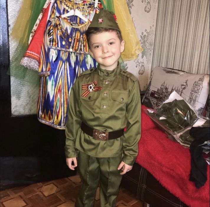Прокат военных костюмов и пилоток