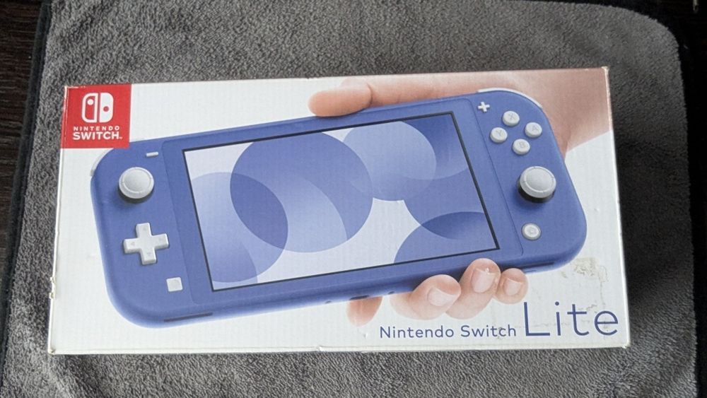 Nintendo switch lite