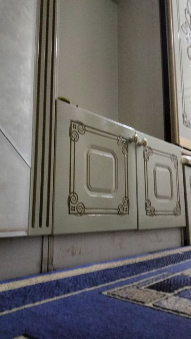 Прихожный шифонер сатылады