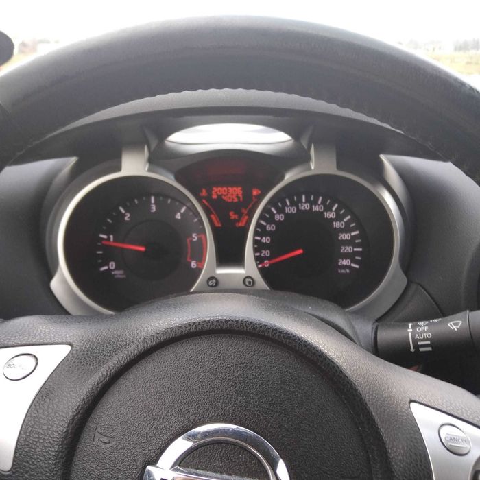 NISSAN Juke 2011 — imagine 4