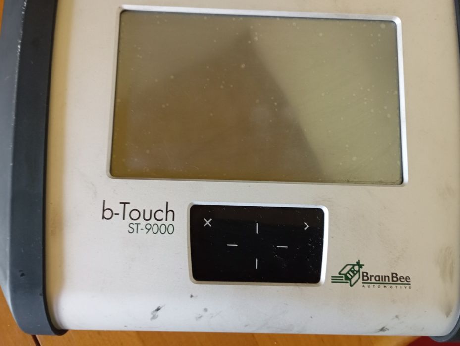 Уред за диагностика на автомобили