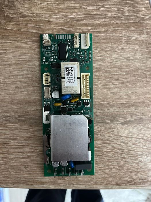 Ремонт платки  кафемашини DeLonghi