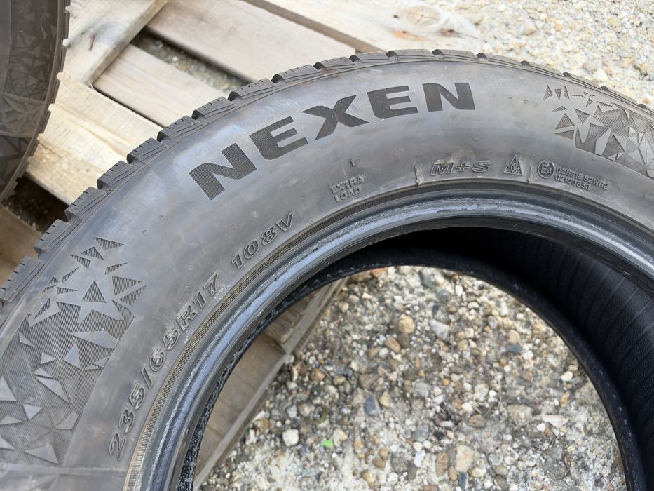 4бр. ЗИМНИ Гуми С Борд 235/65R/17 -NEXEN- DOT:3422- 7.5мм.+4.6мм.