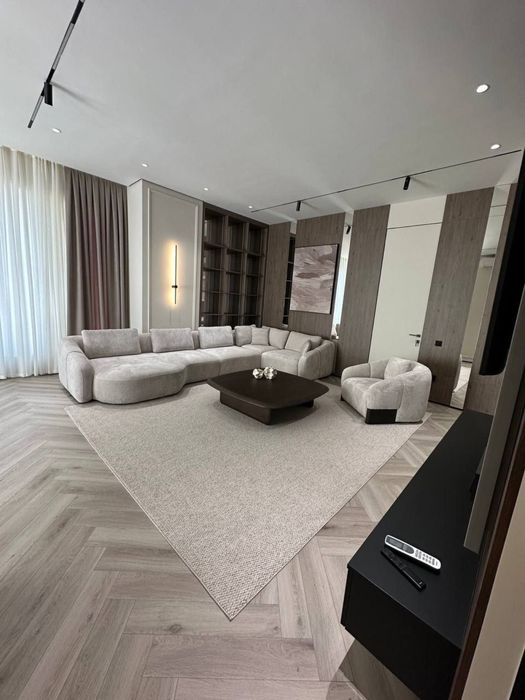 Люксовая кв Ташкент Сити  жк" Gardens" Пентхаус  5 комнат 320м2