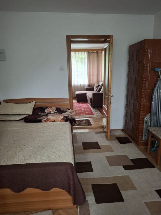 Inchiriez apartament