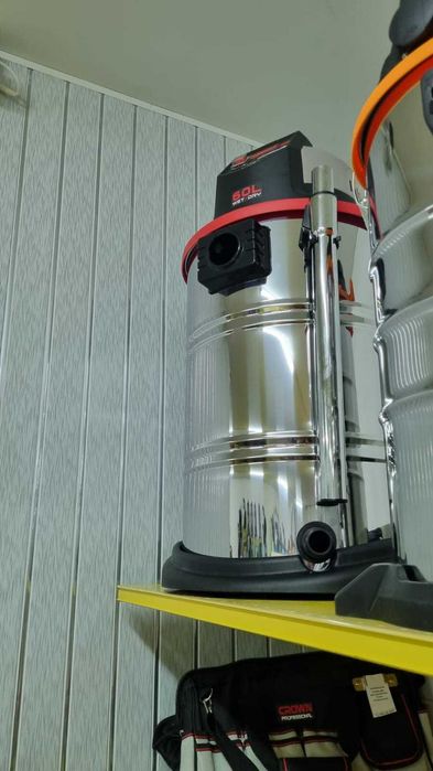 Строительный пылесос Crown  87200