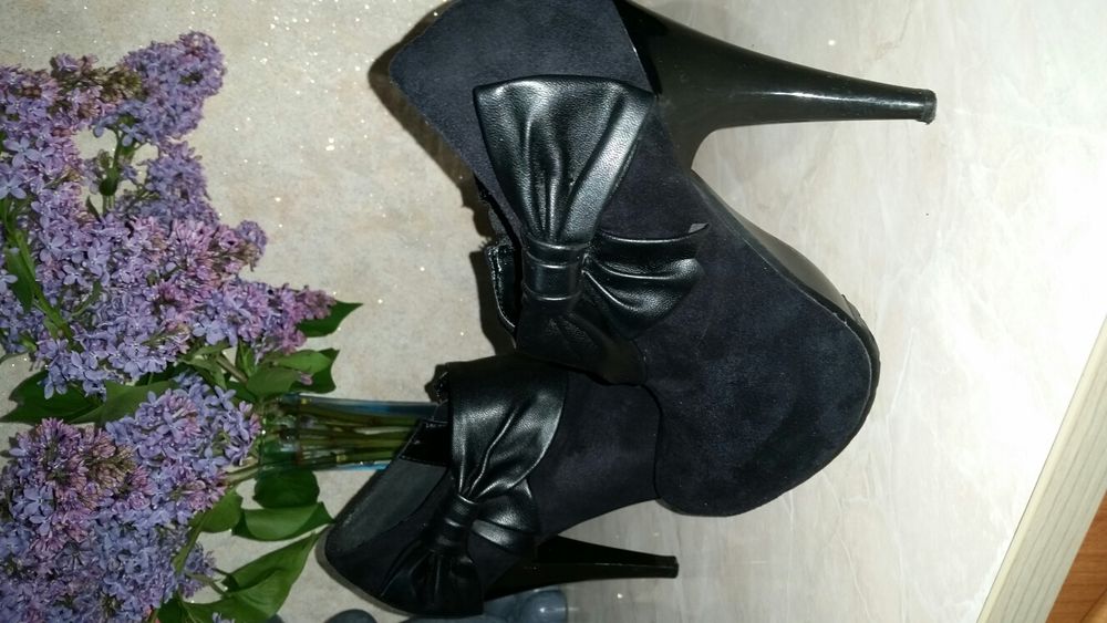 Женские туфли -ботильоны 37 р