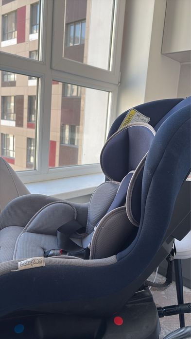 Продам детское автокресло
