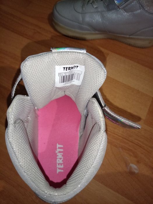 Кроссовки, ботинки