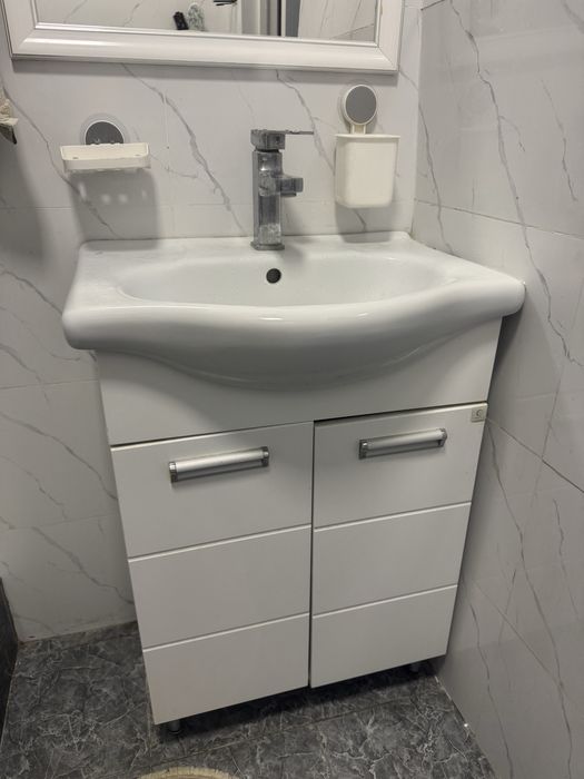 Мойка со смесителем в санузел