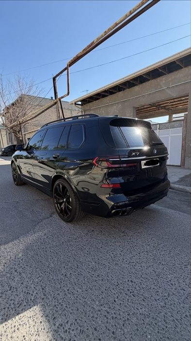BMW X7 40I 2019 г