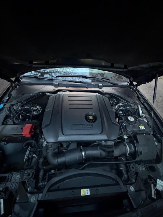 Jaguar XE 2016 2.0 diesel