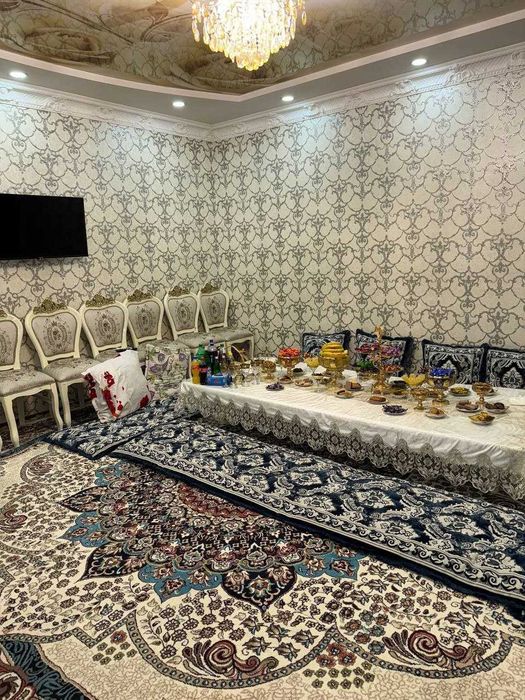 Зангиота ховли 6 сотих сотилади срочно!