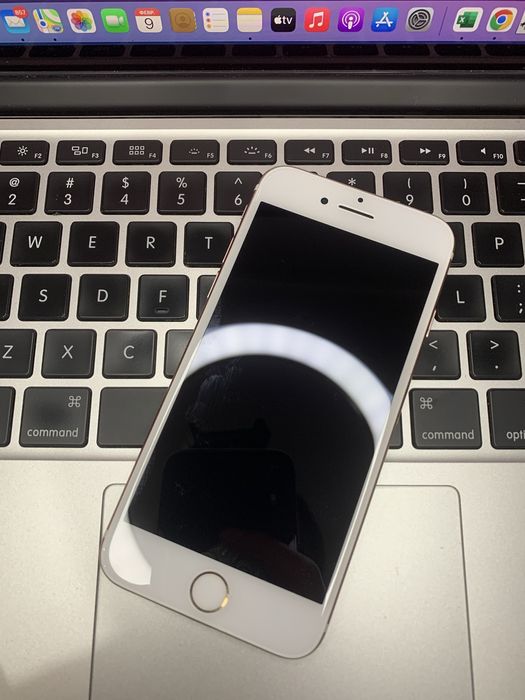 Телефон iphone 7 32gb