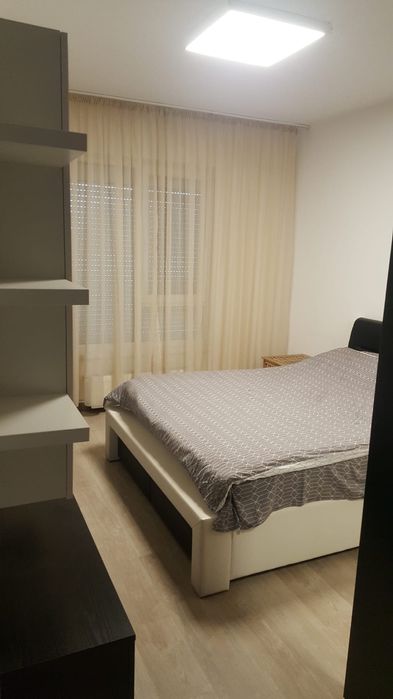 Proprietar 3 camere Militari Residence 72 mp 2 bai parcare langa Lidl