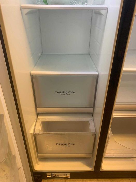 Vand frigider lg side by side