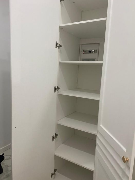 Шкаф для прихожей, можно в спальню