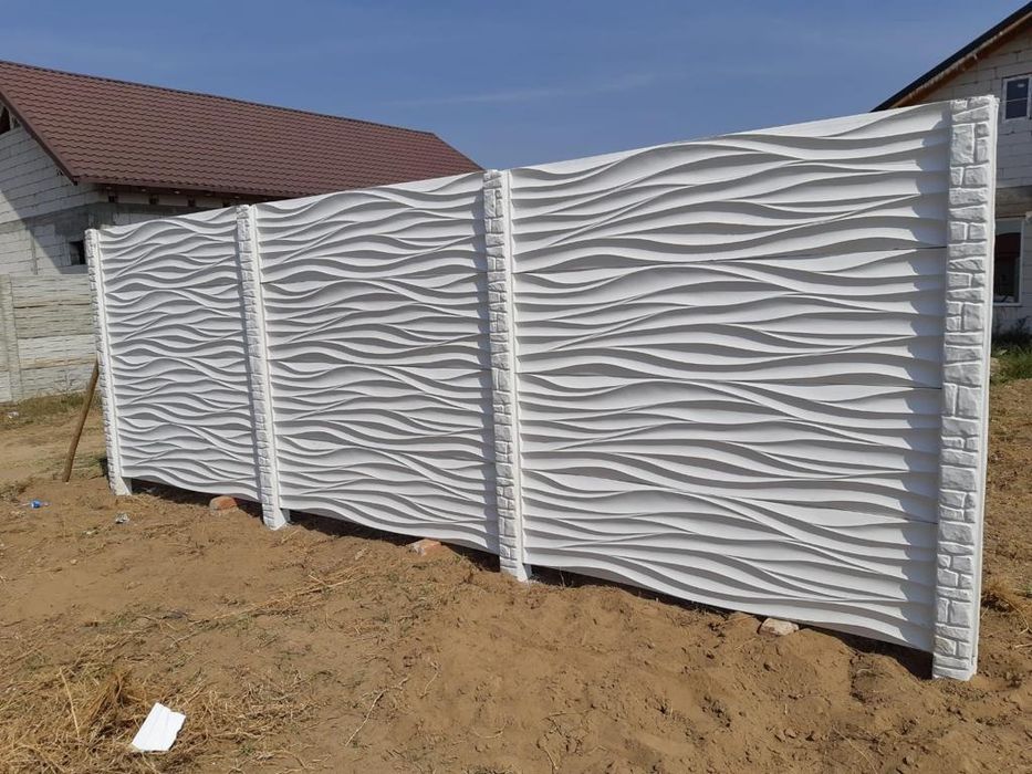Fabricam garduri din beton placi de gard stalpi de beton gardultau.com