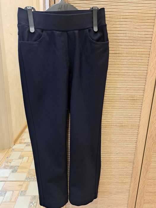 Продам школьная форма от 0-2 класс на девочку