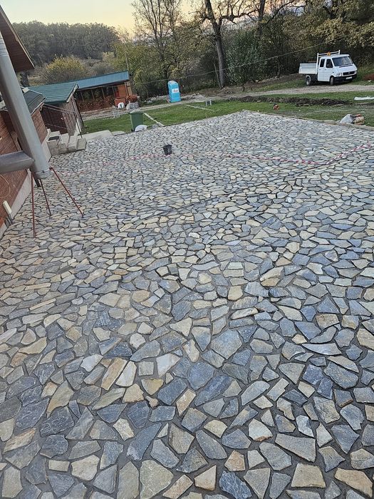 Piatra naturala de munte de Grecia 100%. Lucrez în toată Țara