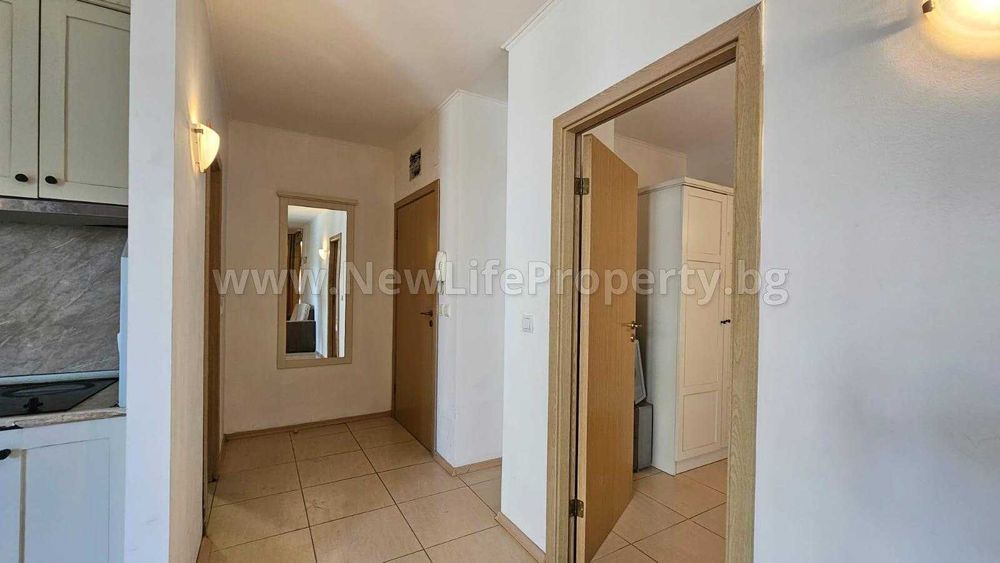 Продава се Тристаен апартамент в к.к. Слънчев бряг - 74 кв.м за 600 €/кв.м - Снимка #1