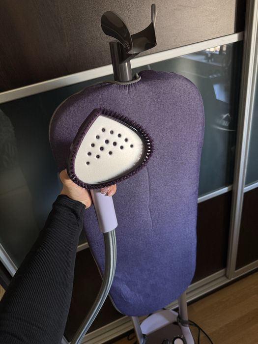 Уред за гладене с пара Philips