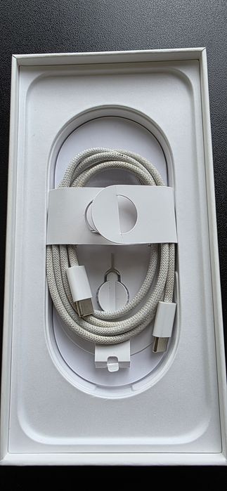 Apple iPhone 16 Pro Max 256GB обмен на ноутбук