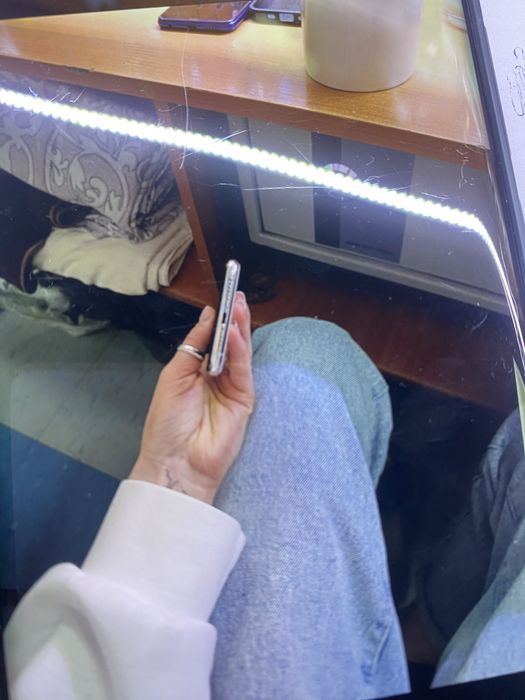 Айфон 11 про продам в рабочем состоянии без гарантии без коробки