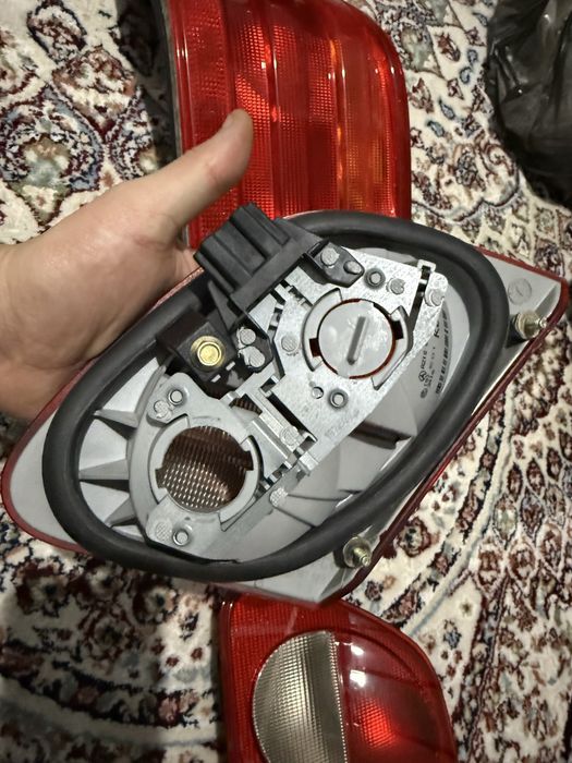 Фонари мерс 210 лупарь дорест