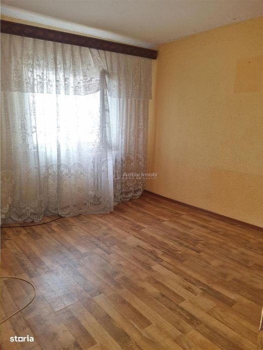 Apartament 3 cam, 2 bai , dcomandat  str Libertatii langa Piata