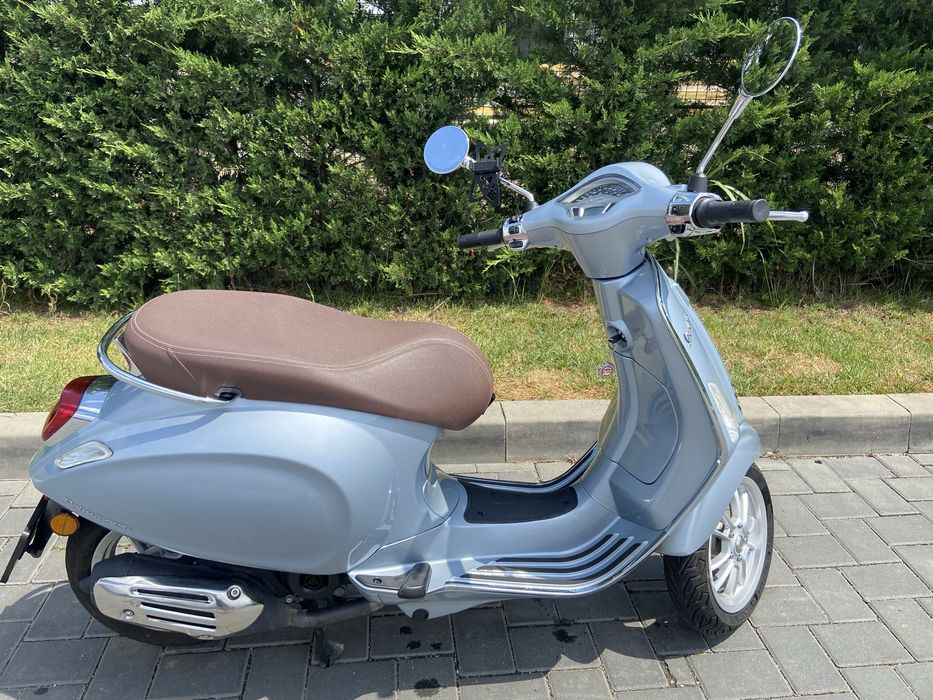 Vând Vespa Primavera 50cc – Stare impecabilă