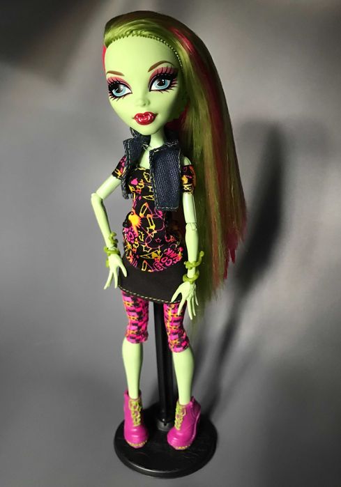Монстер хай Monster high базовая Венера