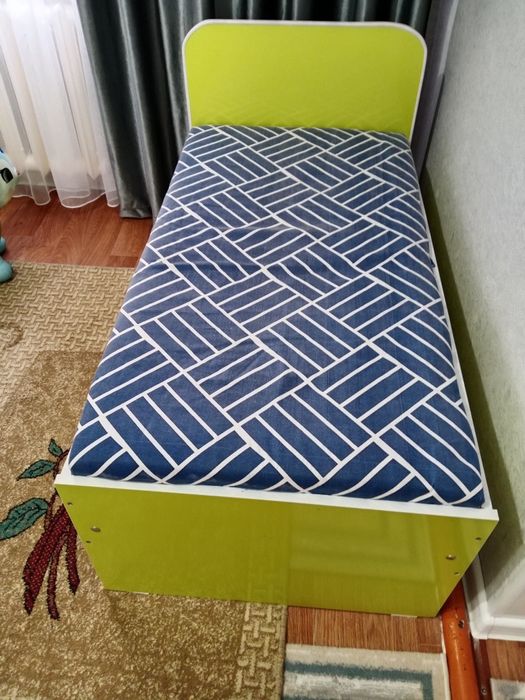 Детский кровать в хорошем состоянии