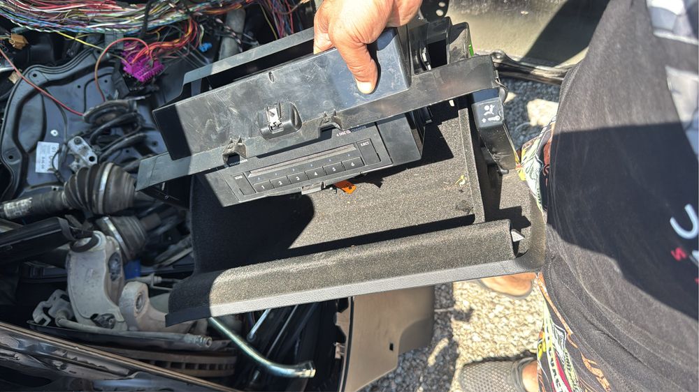 Passat B6 останали части