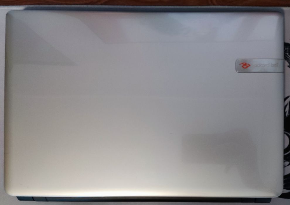 Packard Bell 15.6 (Acer)