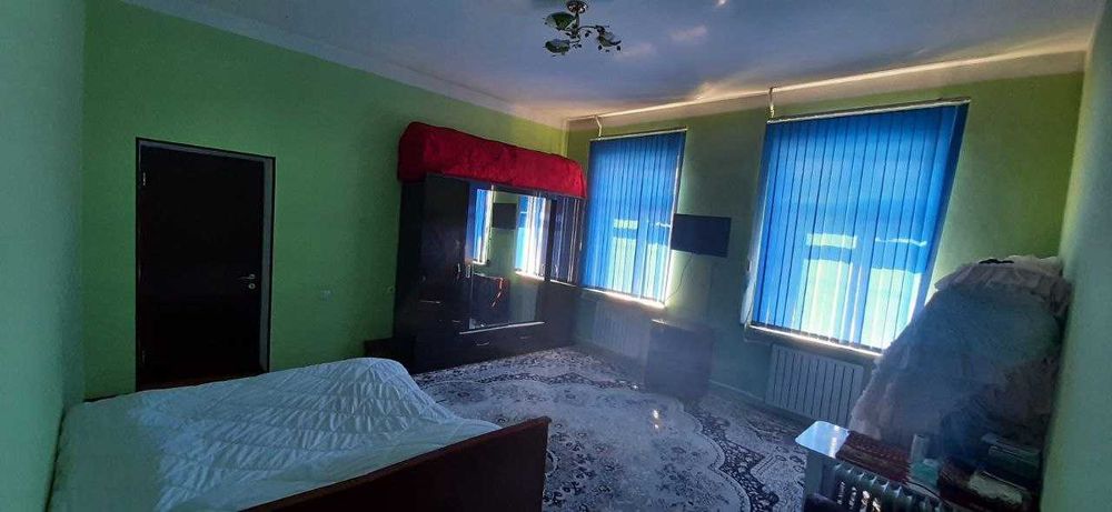 Qoqon shaxar Ayraport xududi Kotedj Xovli sotiladi