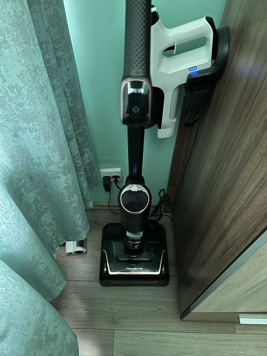 Aspirator cu spalare Rowenta xclean 7