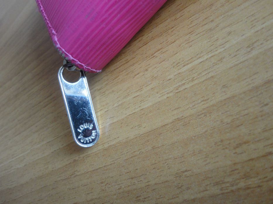 Портфейл*Louis Vuitton