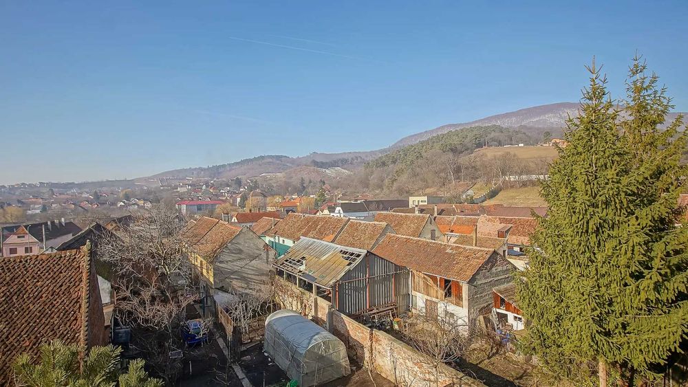 Apartament 3 camere de vanzare , Cartierul Magurii. Codlea